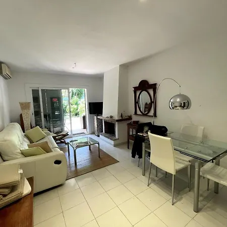 Apartment Downtown Summer